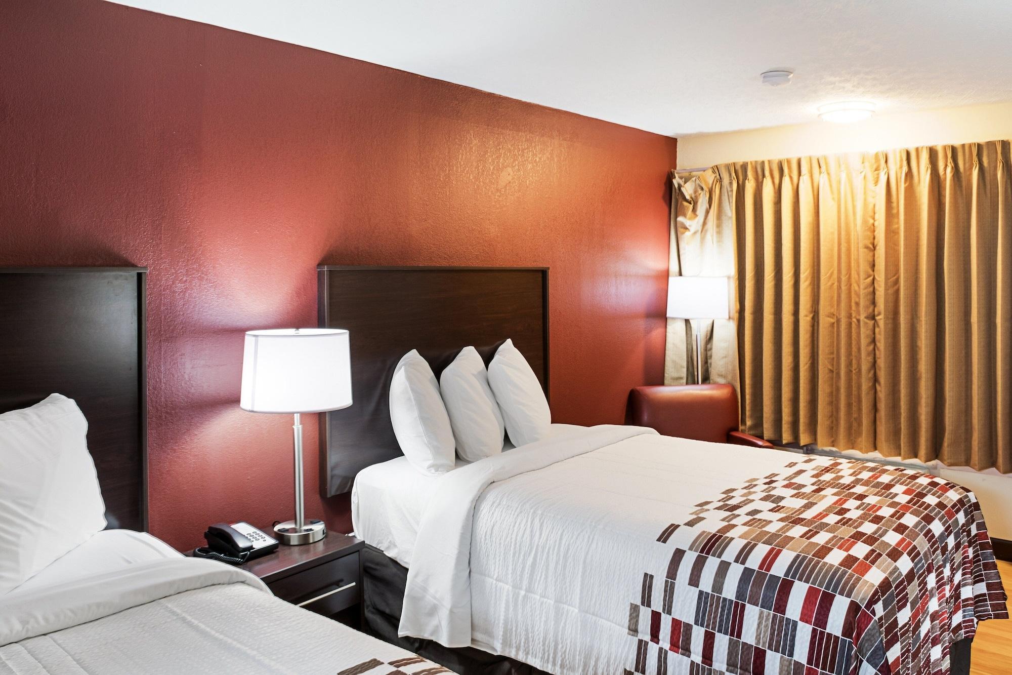Red Roof Inn Indianapolis East Экстерьер фото