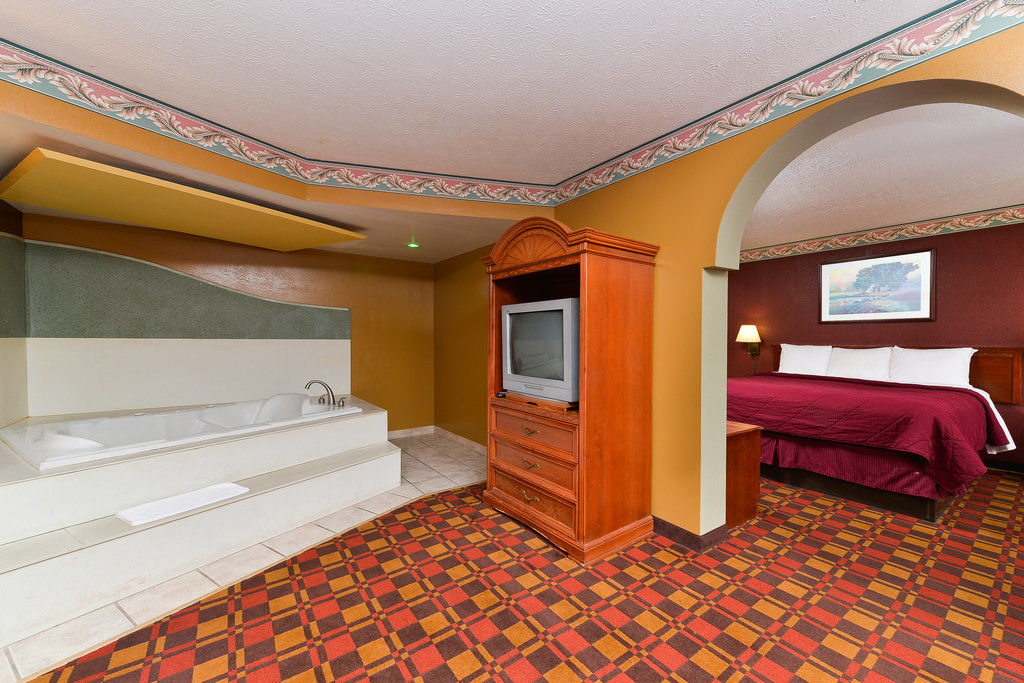 Red Roof Inn Indianapolis East Экстерьер фото